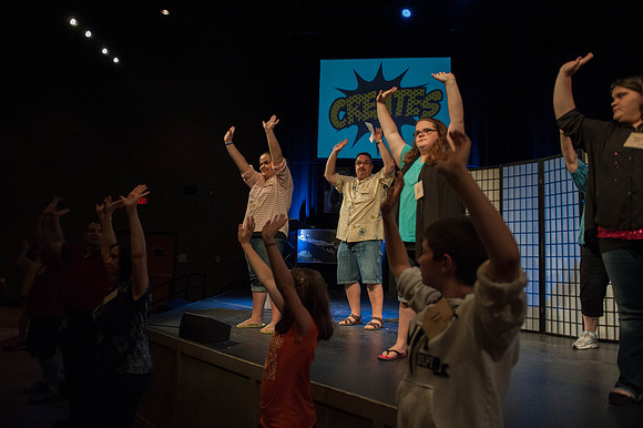 023-VBS